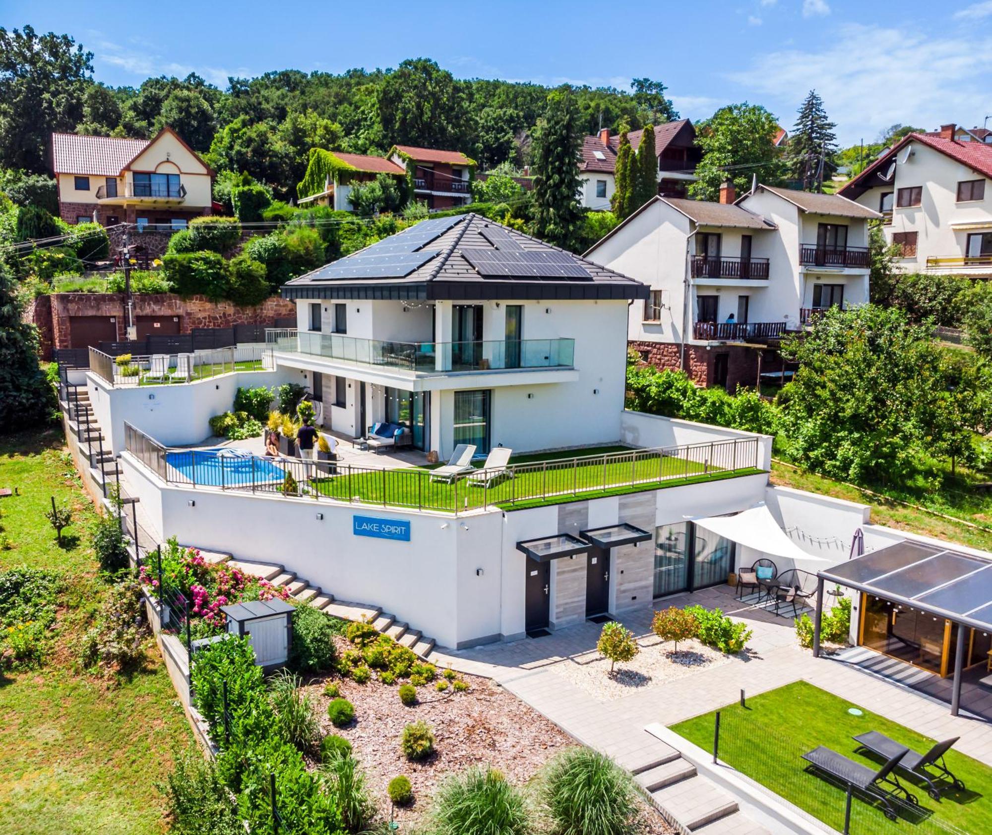 Lake Spirit Boutique Apartments Balatonalmádi Dış mekan fotoğraf